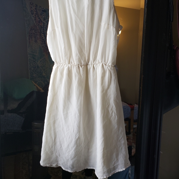 Off White Mini Dress - Picture 2 of 3